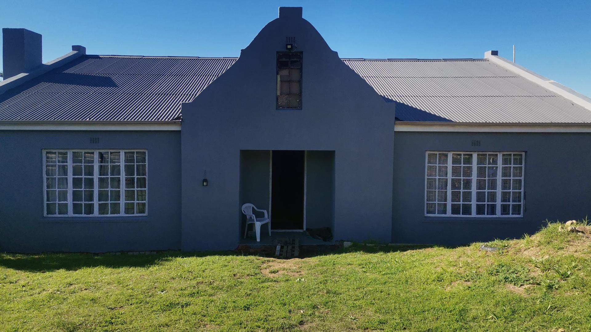 Front View of property in Bot River