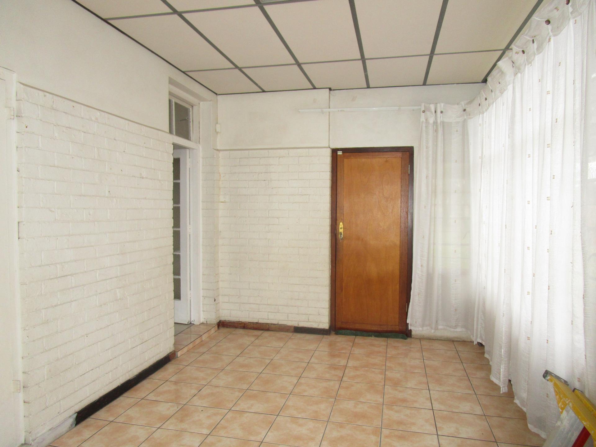 Dining Room - 19 square meters of property in Brakpan