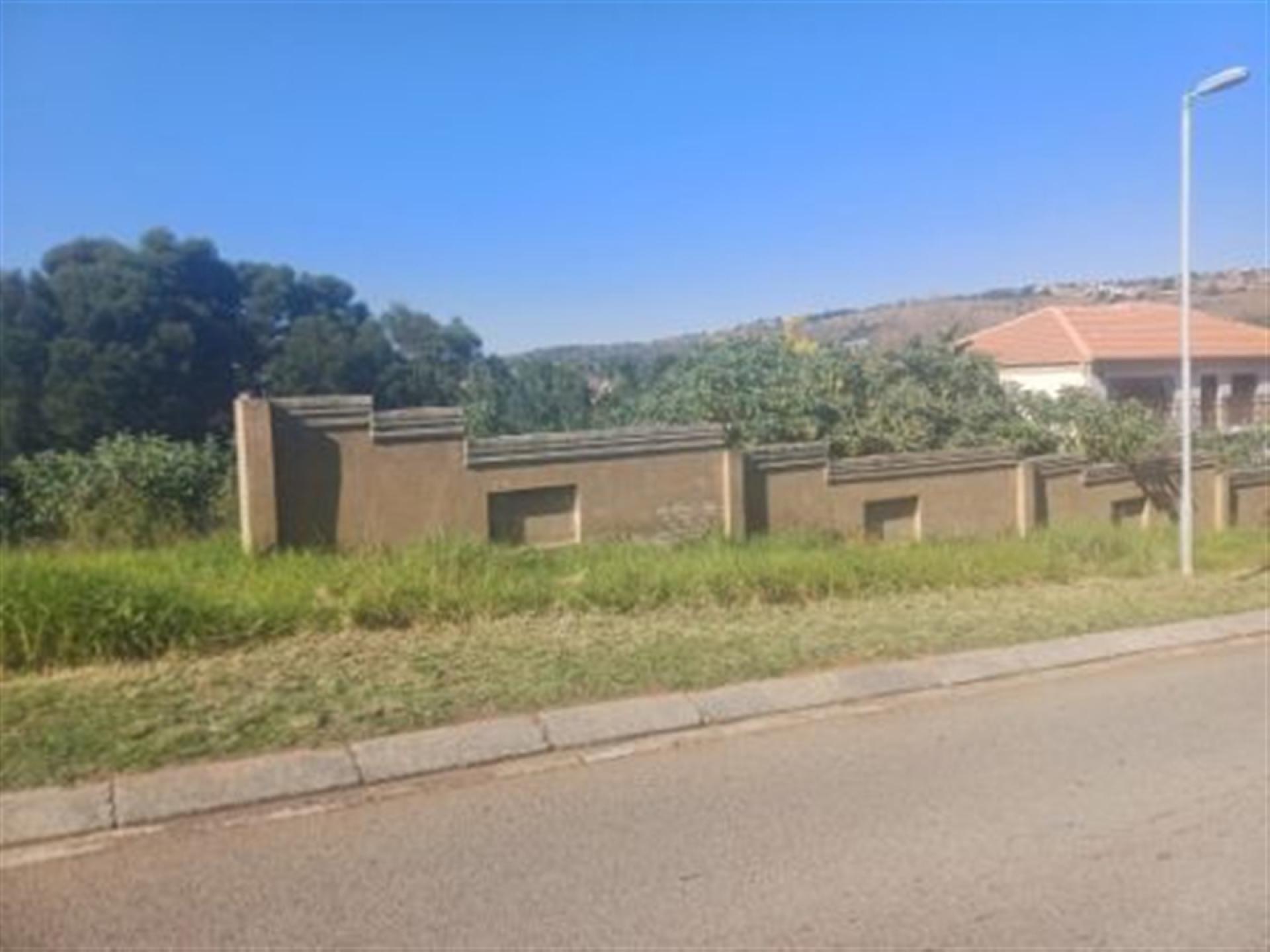 Front View of property in Rangeview