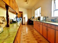 Kitchen of property in Bayswater