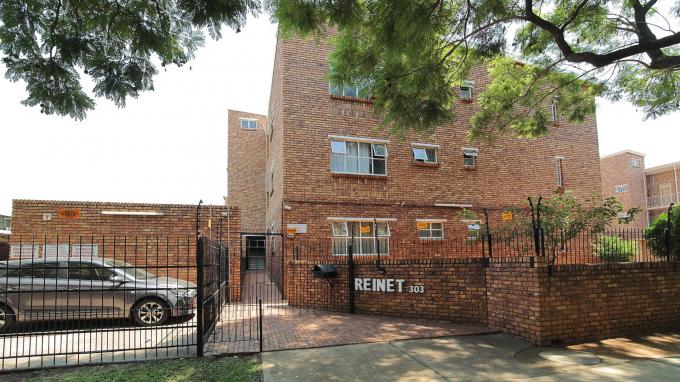 2 Bedroom Apartment for Sale For Sale in Pretoria North - Private Sale - MR192140