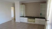 Lounges - 71 square meters of property in Gordons Bay
