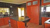 Kitchen - 20 square meters of property in Unigray