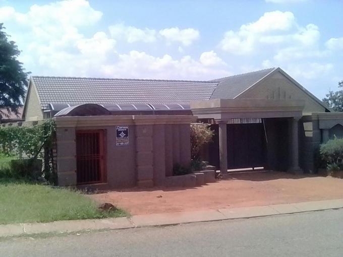 3 Bedroom House for Sale For Sale in Palm Ridge - MR192525 - MyRoof