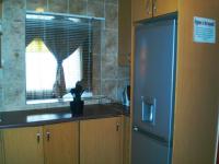 Kitchen - 14 square meters of property in Motsu