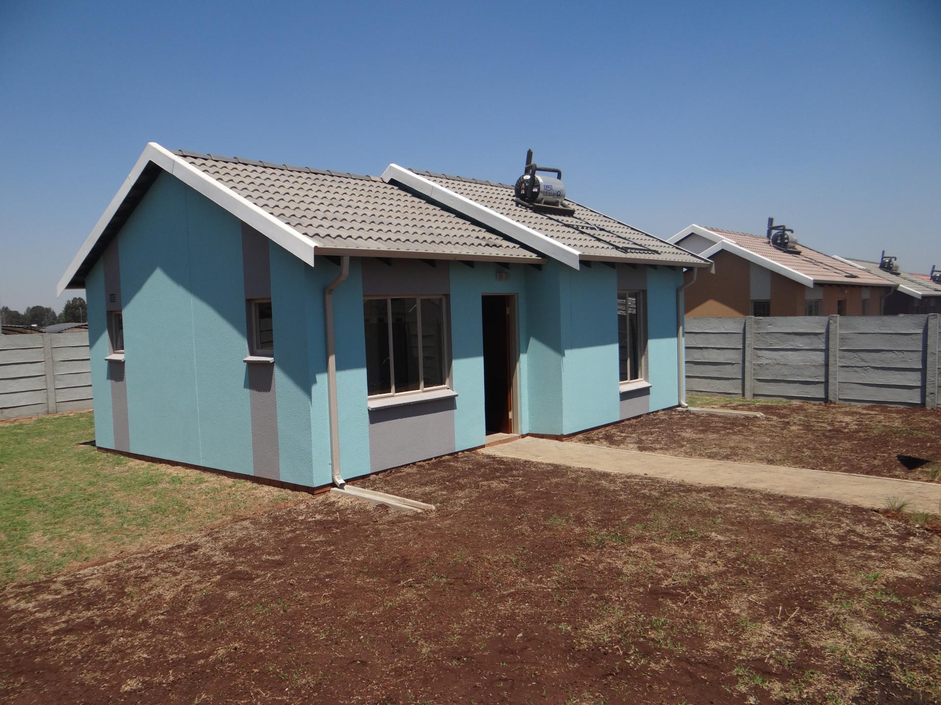 2 Bedroom House for Sale For Sale in Katlehong MR192915
