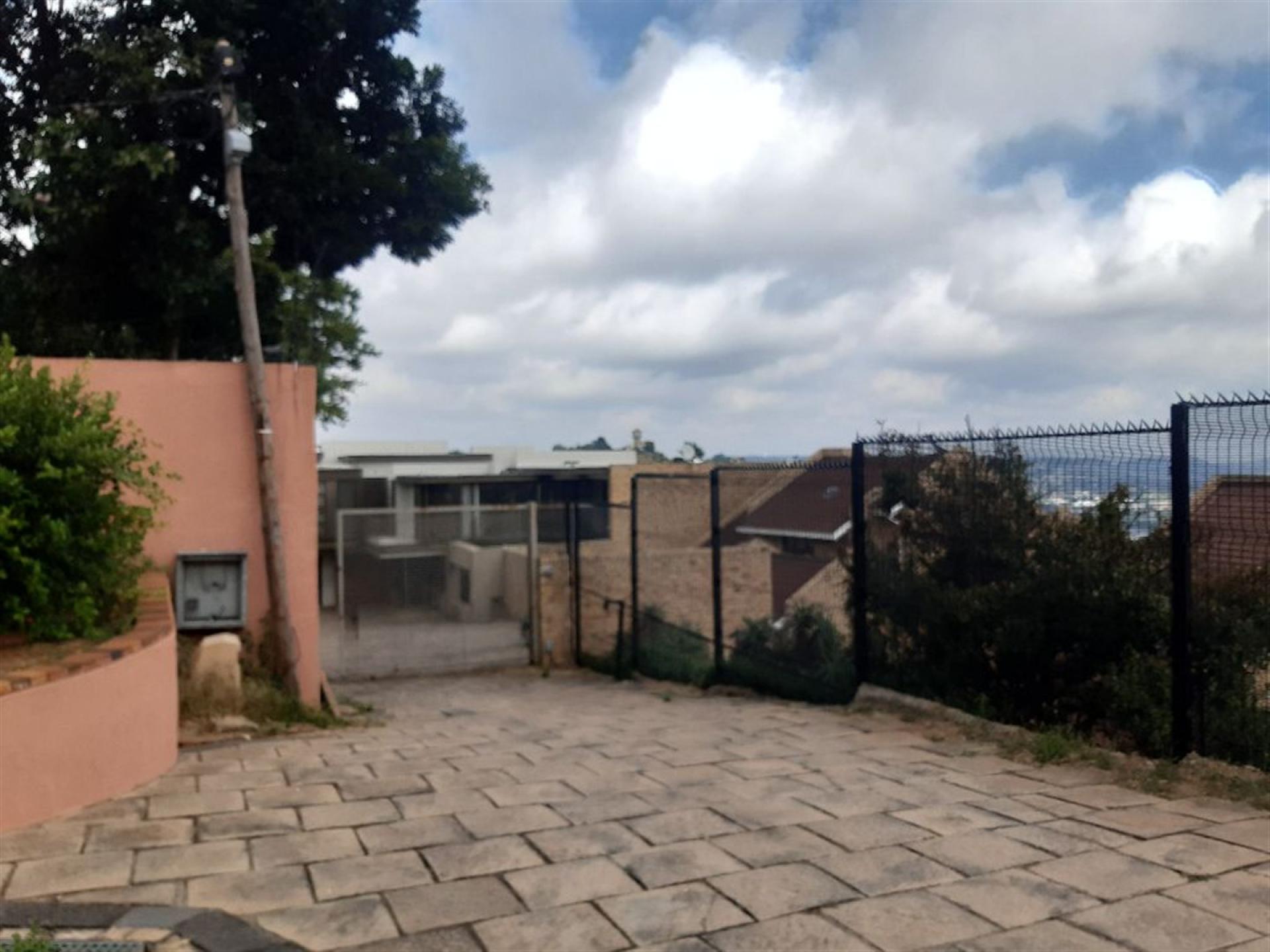 Front View of property in Northcliff