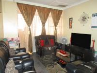 Lounges - 13 square meters of property in Kempton Park