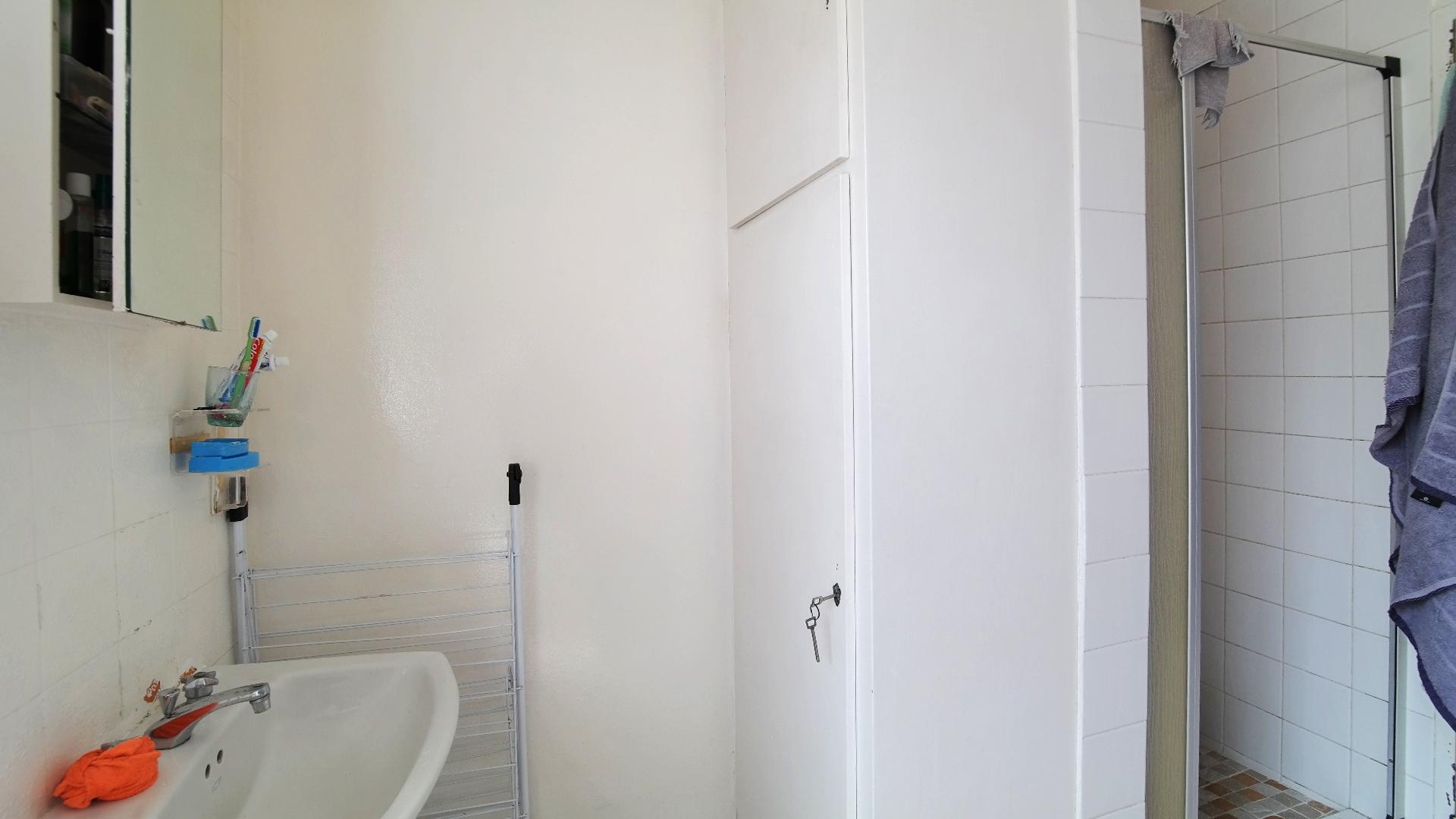 Bathroom 1 - 8 square meters of property in Bramley Park