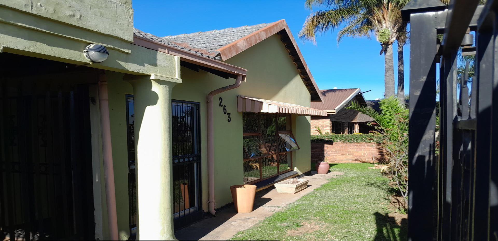 Front View of property in Pretoria Central