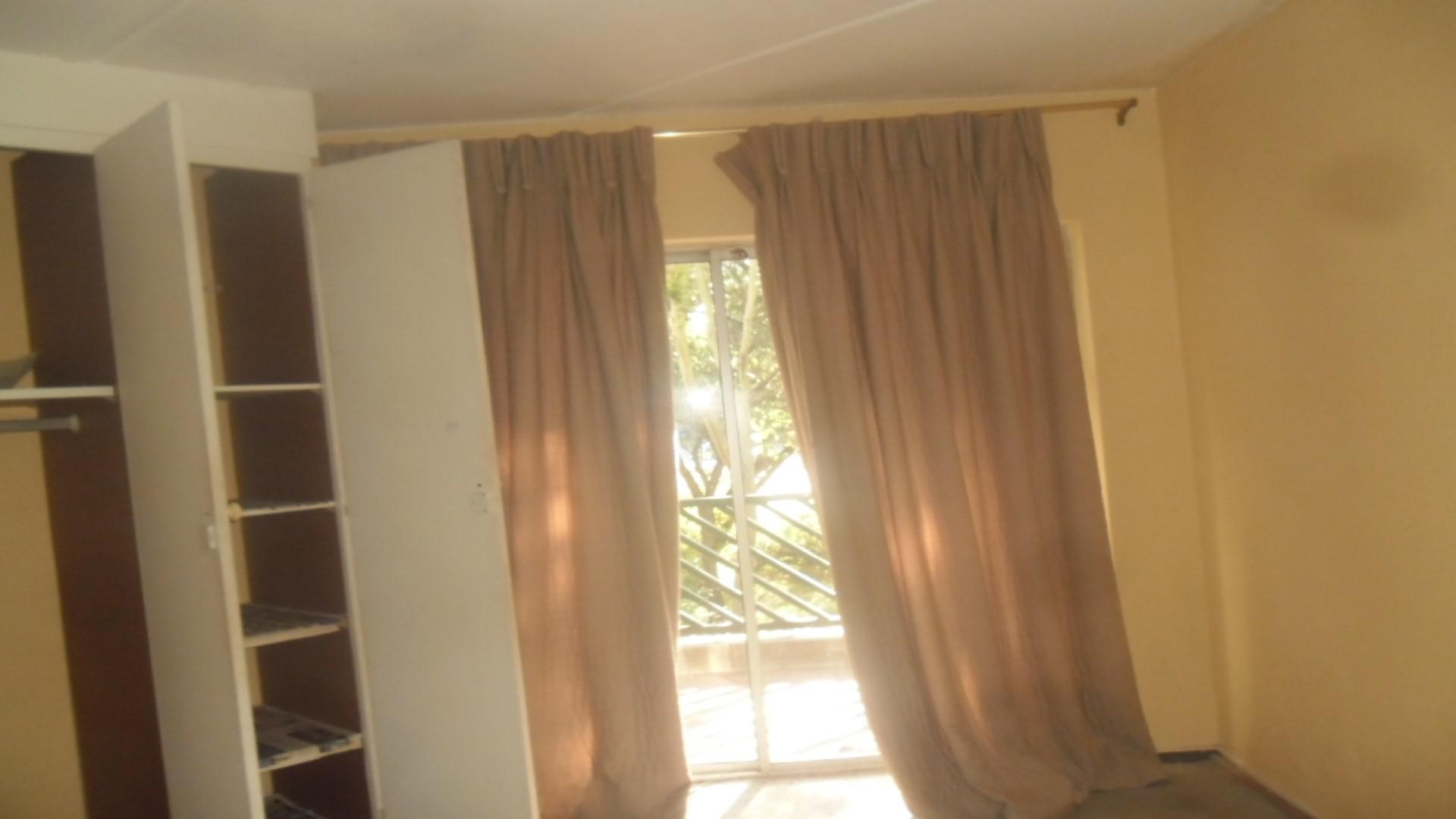 Bed Room 1 of property in Bryanston