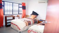 Bed Room 2 - 15 square meters of property in Umzumbe