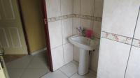 Bathroom 1 - 8 square meters of property in Dawn Park