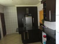 Kitchen - 20 square meters of property in Dawn Park