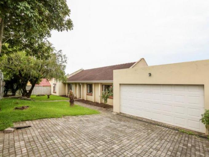 standard bank easysell 4 bedroom house for sale for sale in east