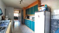 Scullery - 14 square meters of property in Heatherdale