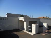 9 Bedroom 3 Bathroom House for Sale for sale in Scottburgh