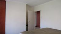 Bed Room 1 - 10 square meters of property in Emalahleni (Witbank) 