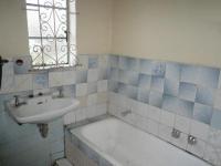 Bathroom 1 - 3 square meters of property in Retreat