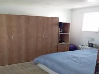 Bed Room 2 of property in Athlone - CPT