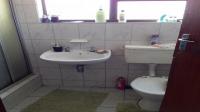 Bathroom 2 of property in Athlone - CPT