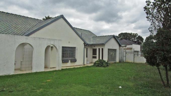 4 Bedroom House for Sale For Sale in Rhodesfield - Home Sell - MR197429