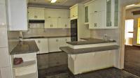 Kitchen - 25 square meters of property in Rhodesfield