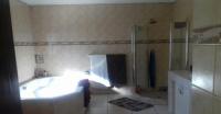 Bathroom 1 of property in Fourways