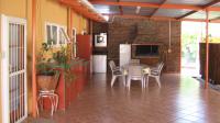 Patio - 116 square meters of property in Van der Kloof