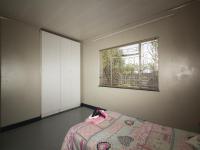 Bed Room 2 - 15 square meters of property in Visagiepark