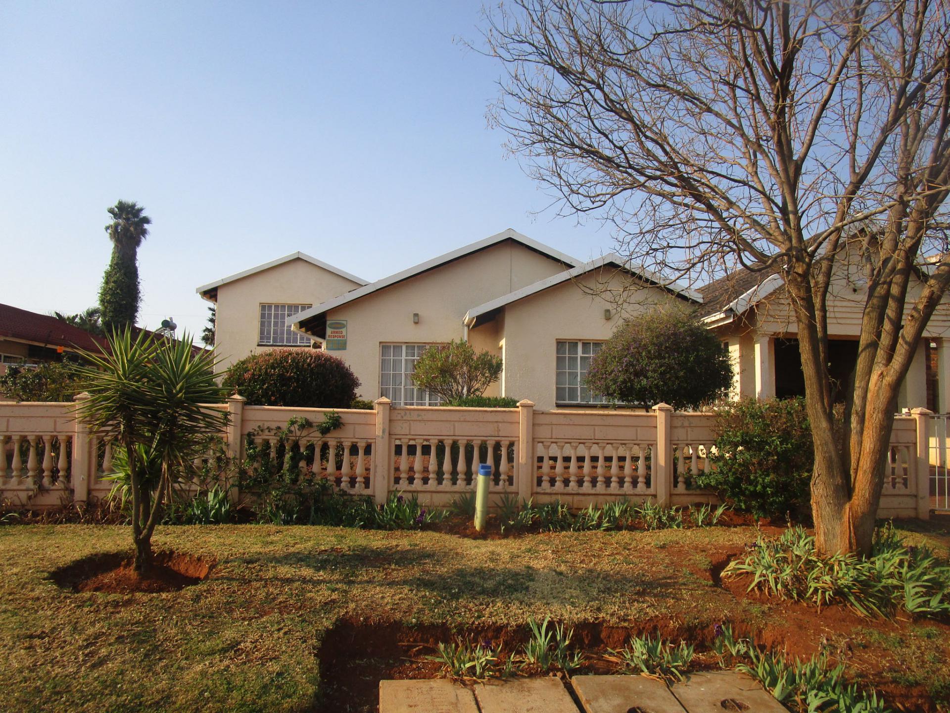 Front View of property in Lenasia South