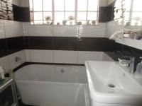 Bathroom 1 - 6 square meters of property in Lenasia South