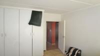 Main Bedroom - 14 square meters of property in Greenhills