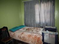 Bed Room 2 of property in Port Alfred