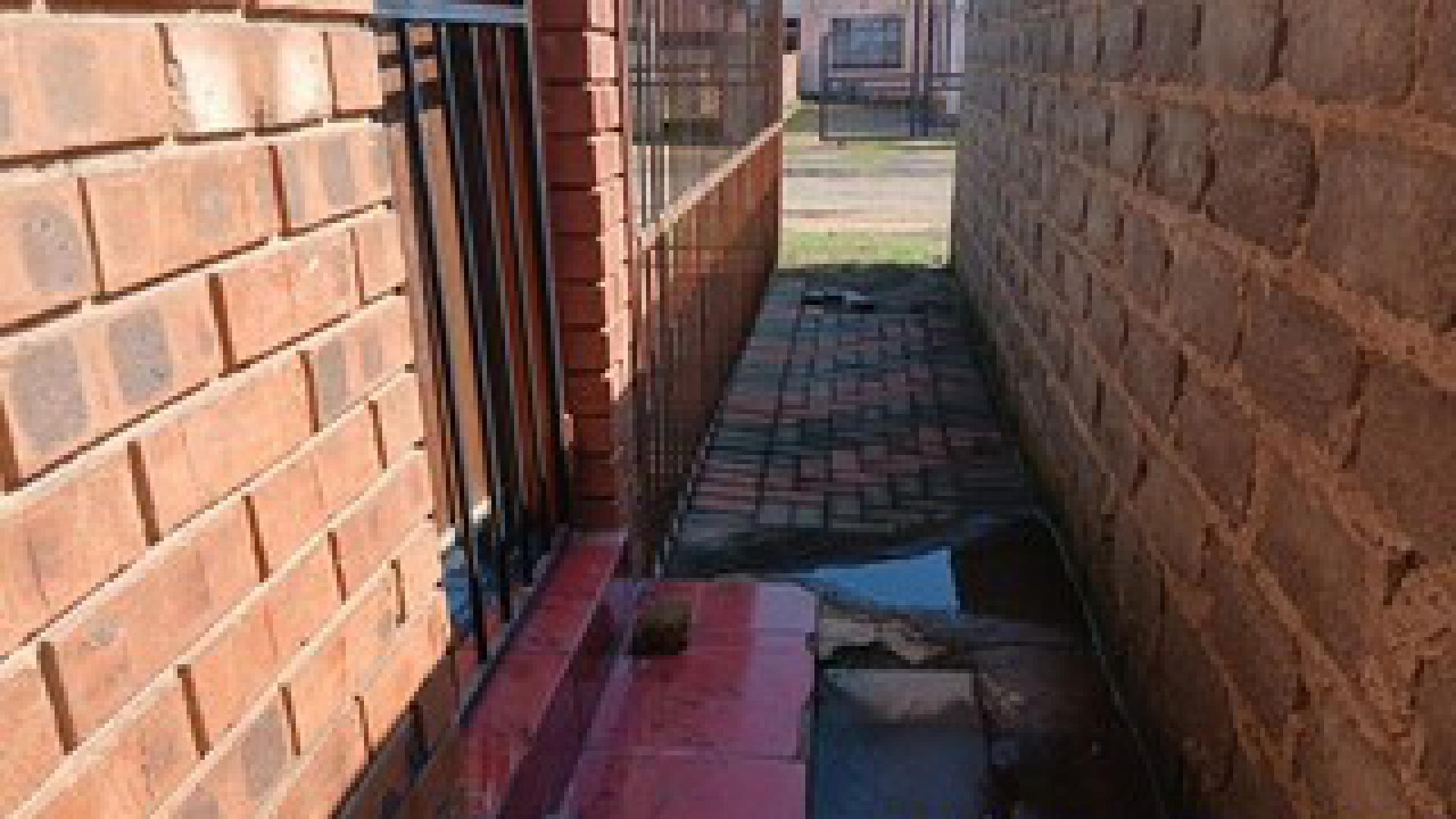 Backyard of property in Kwa-Guqa