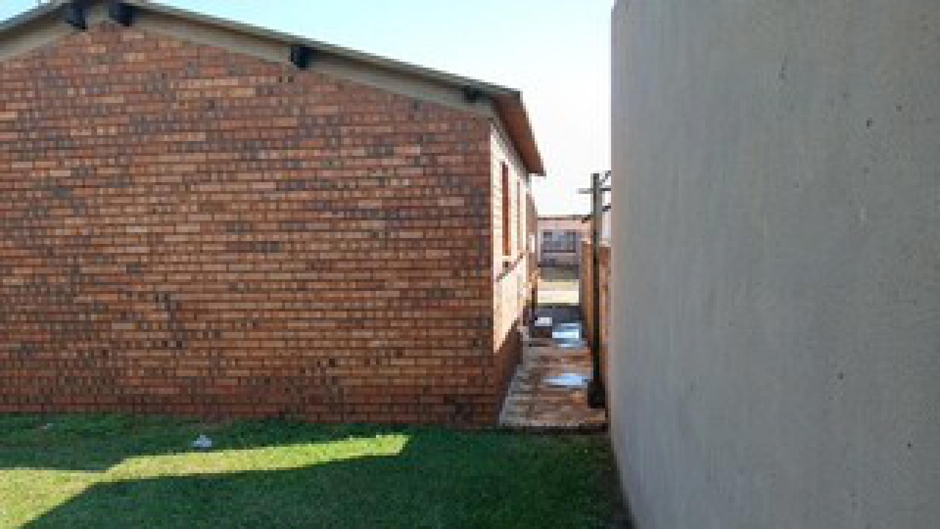 Backyard of property in Kwa-Guqa