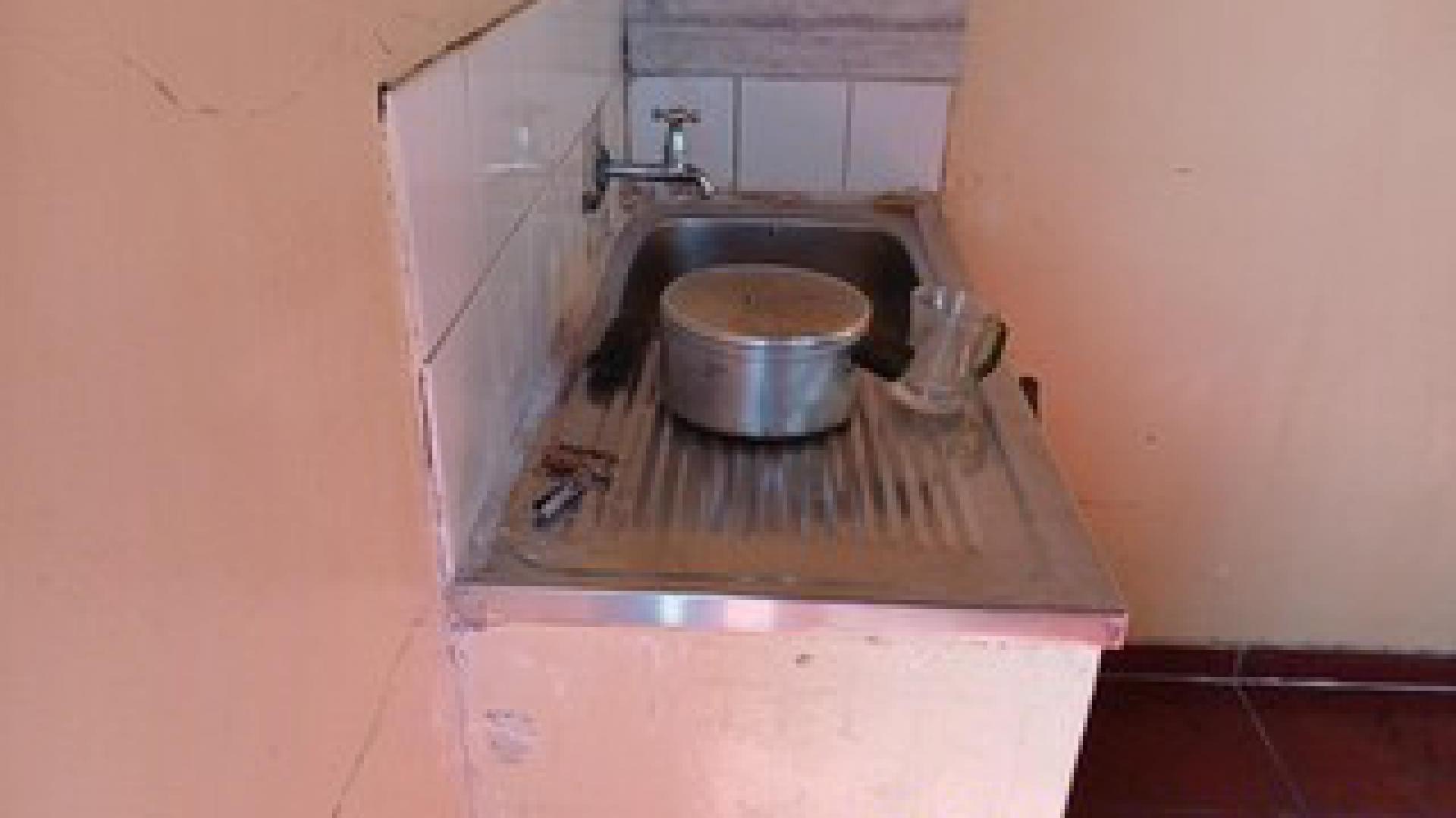 Kitchen of property in Kwa-Guqa