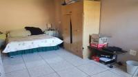 Bed Room 3 - 16 square meters of property in Nigel