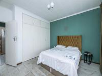Bed Room 1 - 15 square meters of property in Alberton