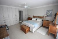 Main Bedroom of property in Struis Bay