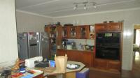 Kitchen - 19 square meters of property in Kloof 