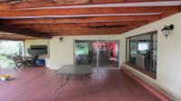 Patio - 65 square meters of property in Kloof 