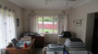 Study - 14 square meters of property in Kloof 