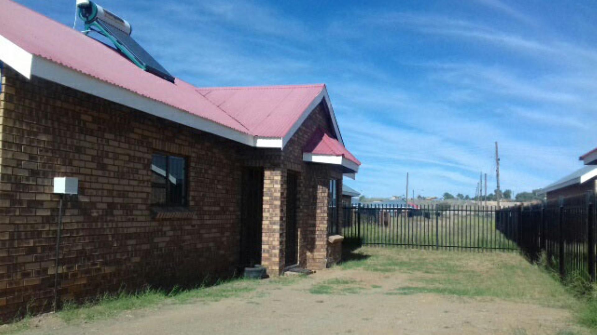 Standard Bank EasySell 3 Bedroom House for Sale in Kimberley