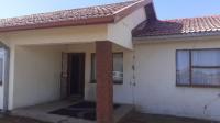 Front View of property in Mangaung