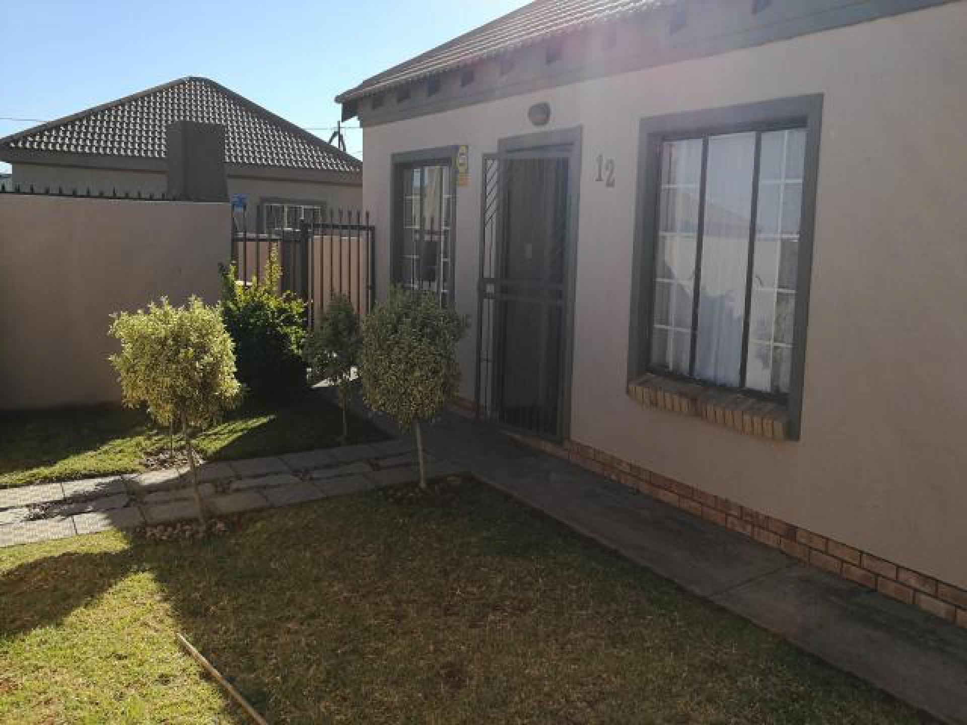 Front View of property in Kimberley