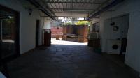 Patio - 40 square meters of property in Queensburgh