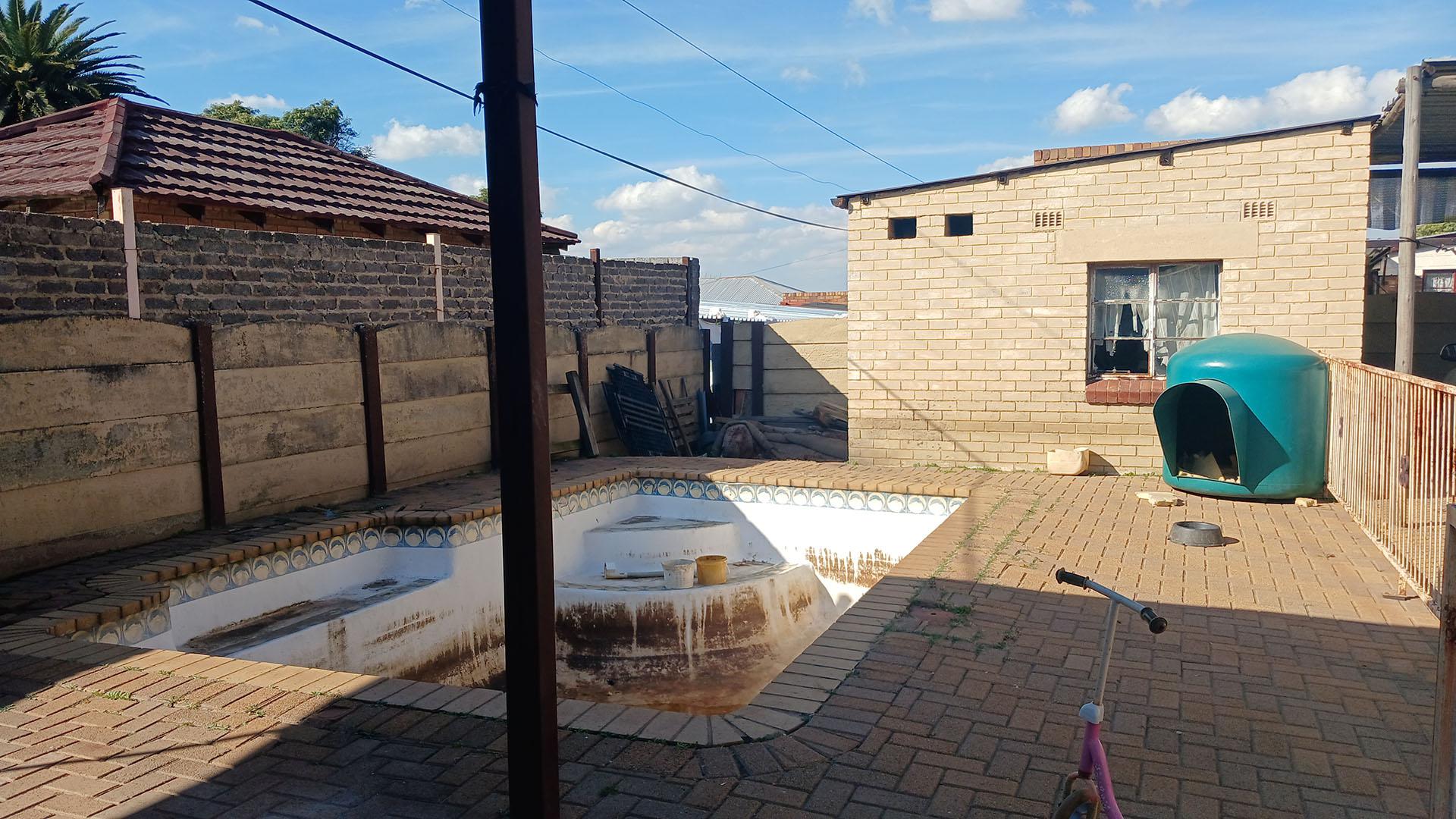 Backyard of property in South Hills