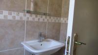 Guest Toilet - 4 square meters of property in Noordwyk