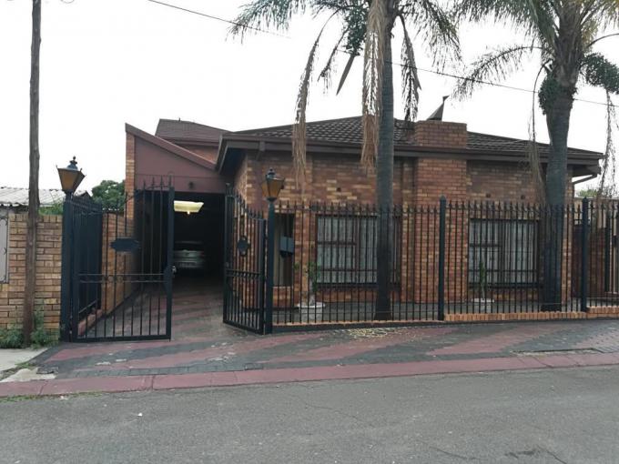 3 Bedroom House for Sale For Sale in Mamelodi MR203844 MyRoof